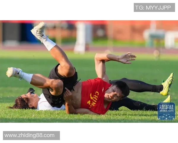 南京飞盘队在全国飞盘速度排行榜中荣登第十名展现出强劲实力与潜力